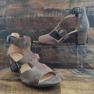 Clarks Women's Artisan Deloria Kay  Taupe Sandal Heels Size 9